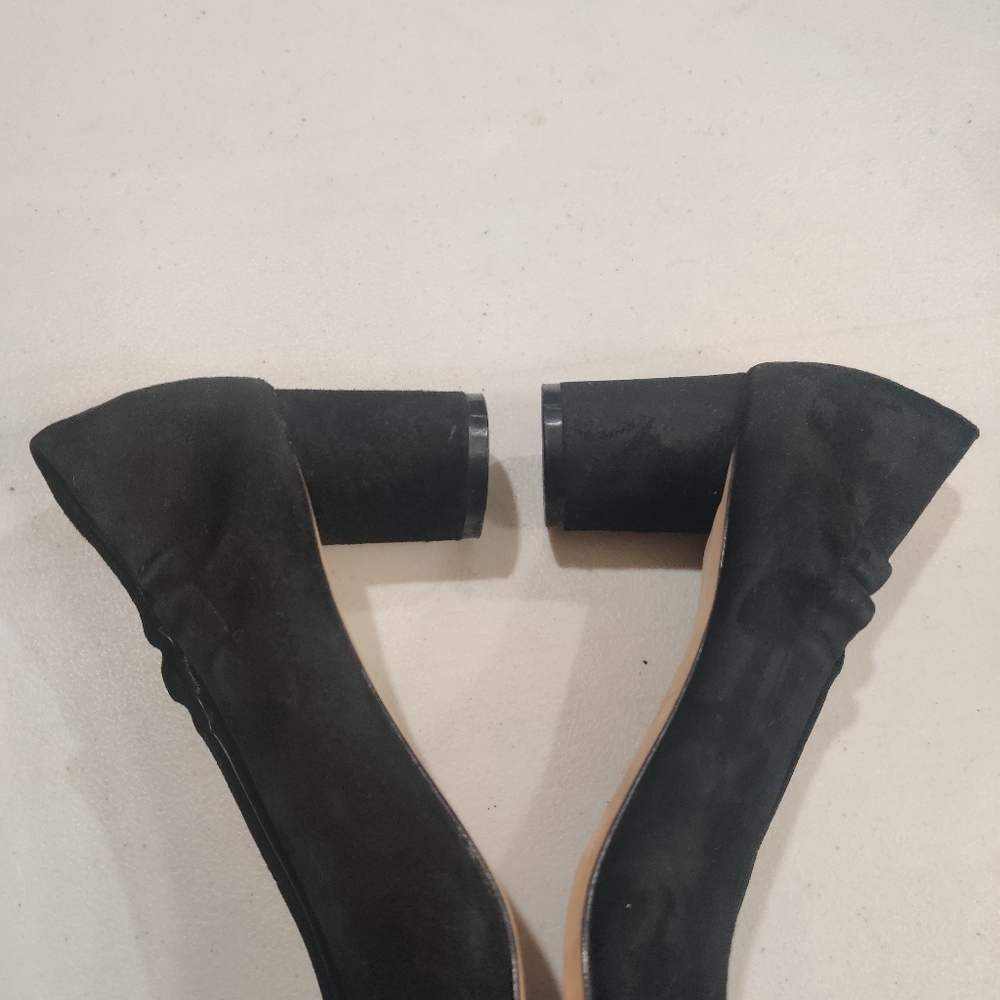 Delman Black Suede Heels NEW - Picture 15 of 16